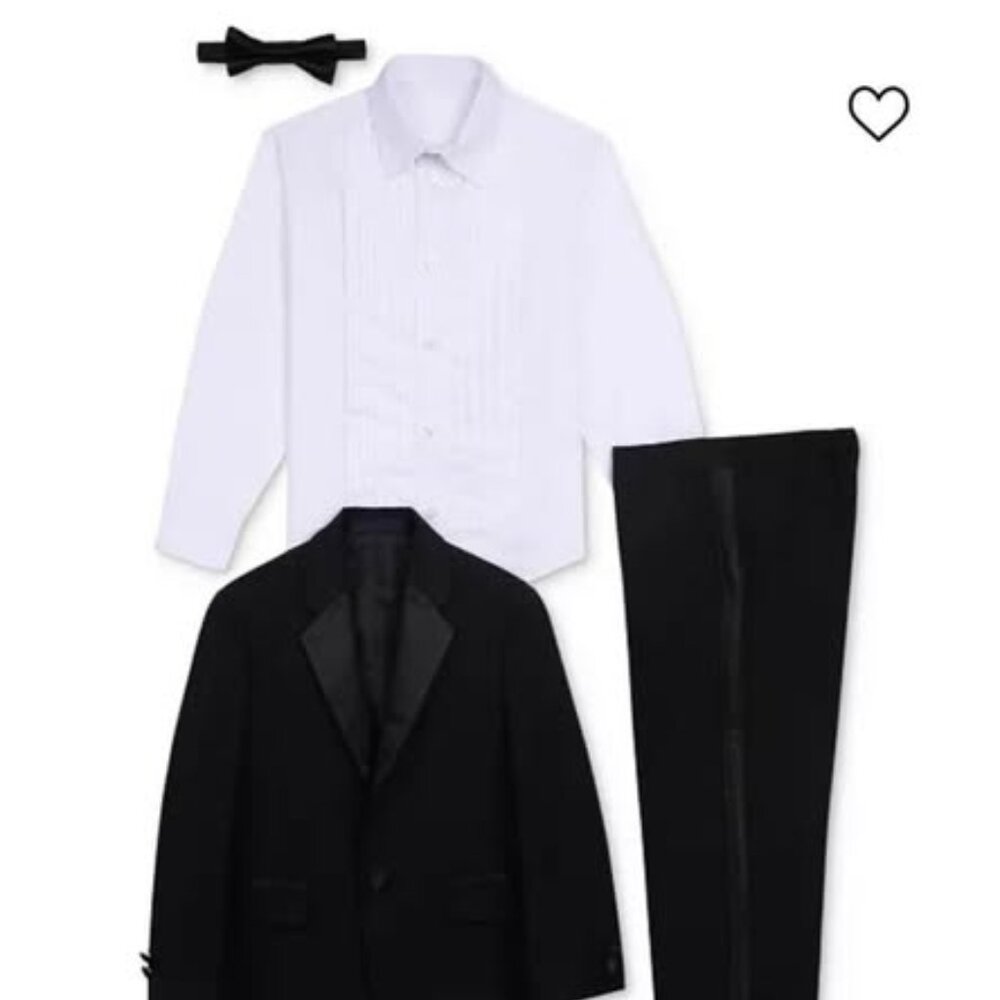 Boys Nautica 4-Piece Tuxedo Size 7